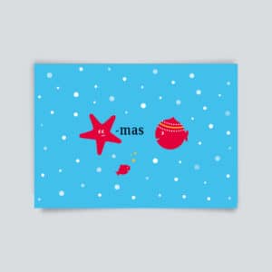 Blaue Weihnachtskarte mit einem roten Stern und zwei Fischen in verschiedenen Größen.